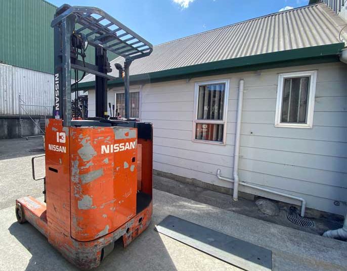 Used NISSAN Reach Truck